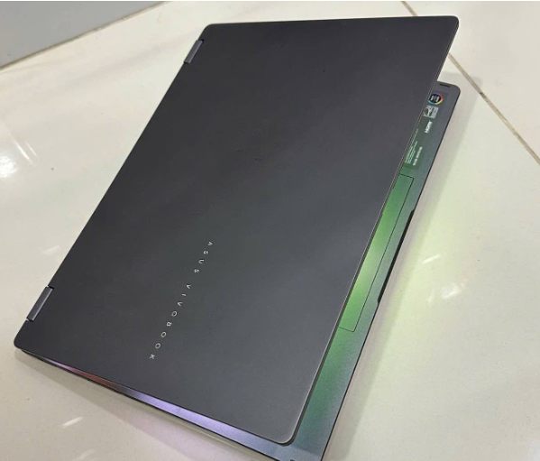 Hoàng Phi thu mua laptop cũ đời nào