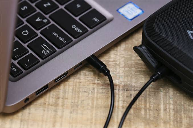 Khi nào nên tự sửa, khi nào nên mang laptop đi sửa