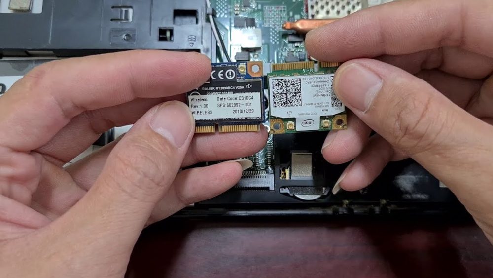 Mang máy đi kiểm tra card wifi