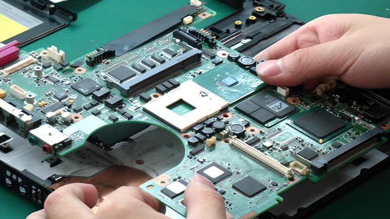 thay main laptop